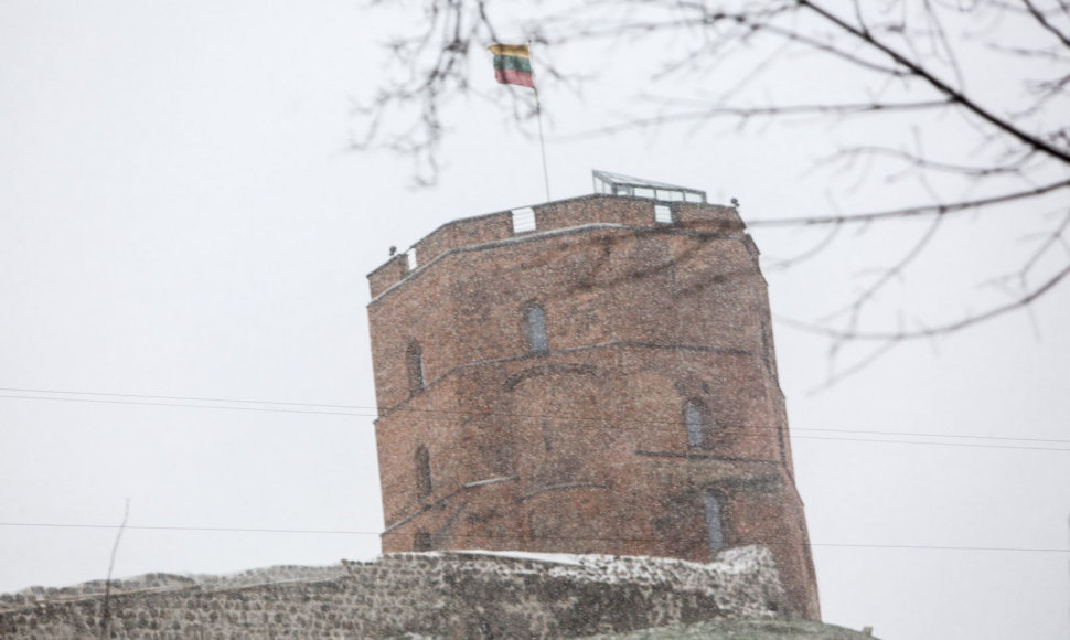 Trečiadienį Vilniuje gausiai sninga