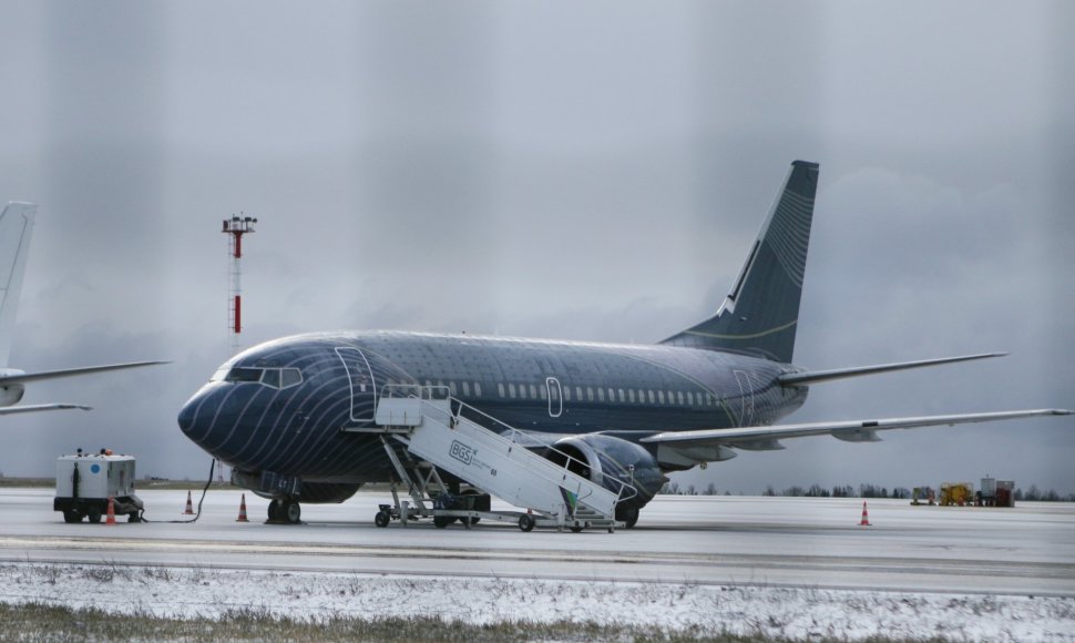 „KlasJet“ bendrovės „Boeing 737 LY-FLT“ lėktuvas.