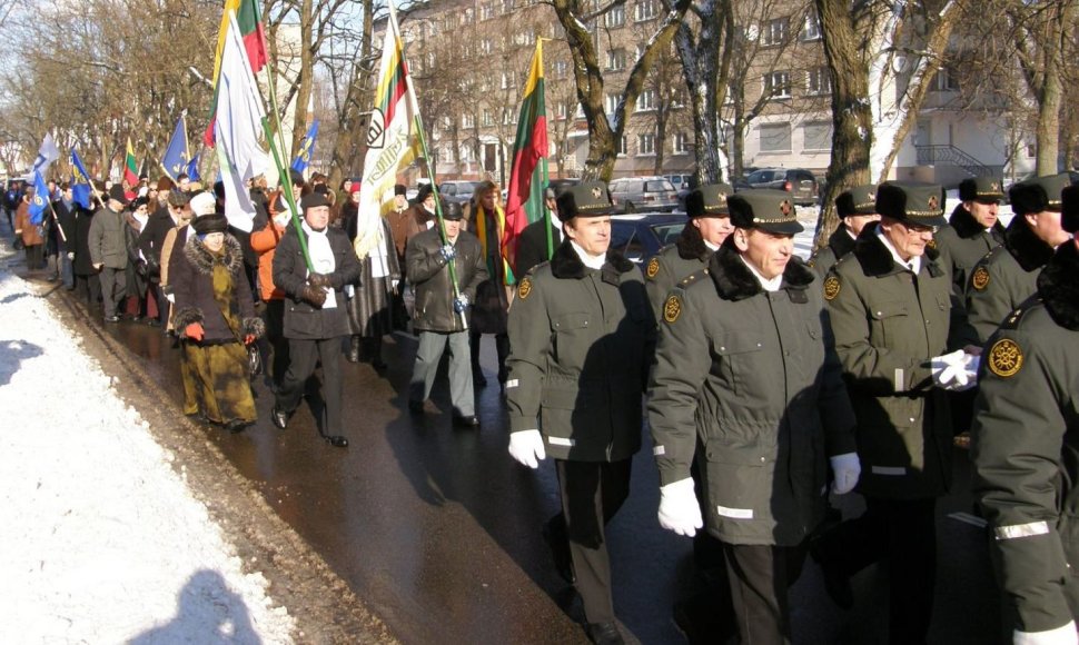 Vasario 16-osios eitynės Klaipėdoje 2012-aisiais.