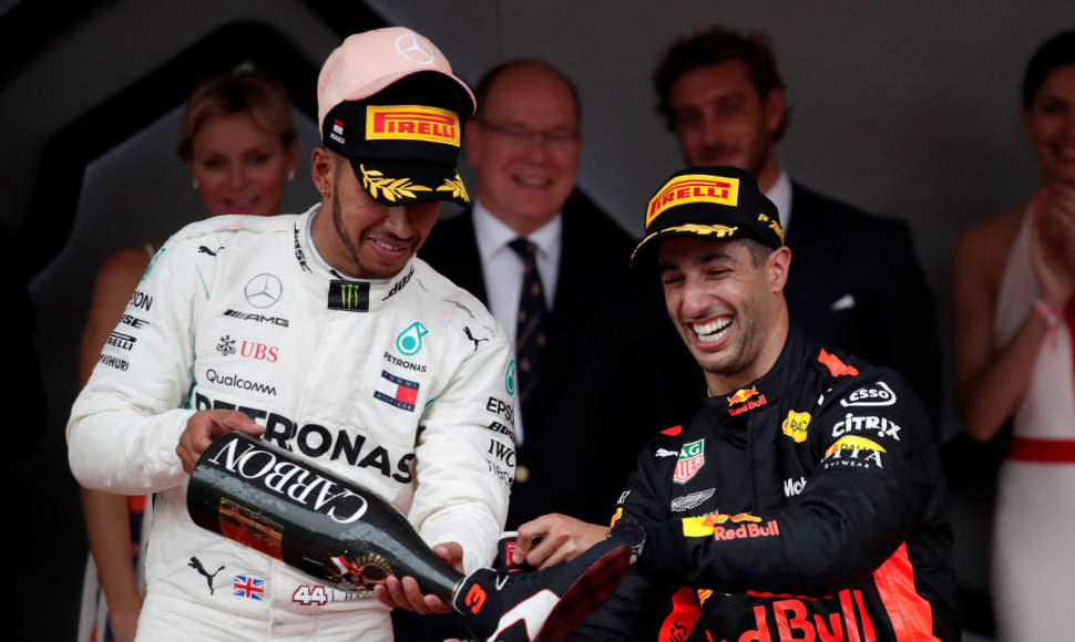 „Formulės 1“ lenktynes Monake laimėjo Danielis Ricciardo („Red Bull“)