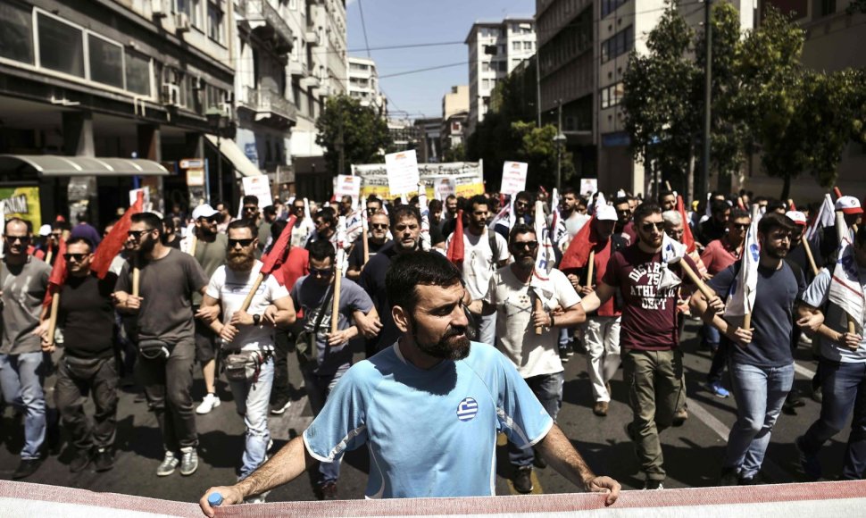 Graikija streikuoja prieš finansinės pagalbos sąlygose numatytas reformas