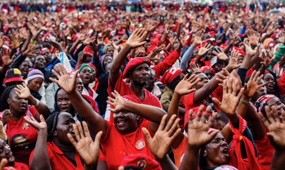 Zimbabvė atsisveikino su opozicijos didvyriu M.Tsvangirai