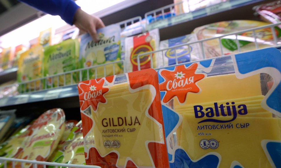 Lietuviški pieno produktai Rusijos parduotuvėje