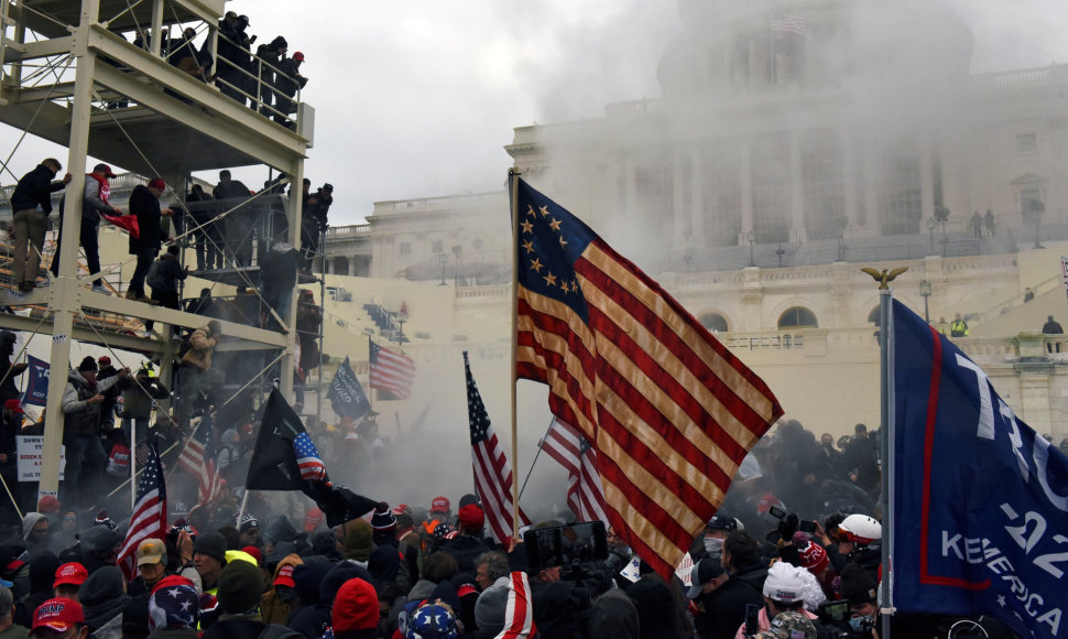 D.Trumpo šalininkų protestas