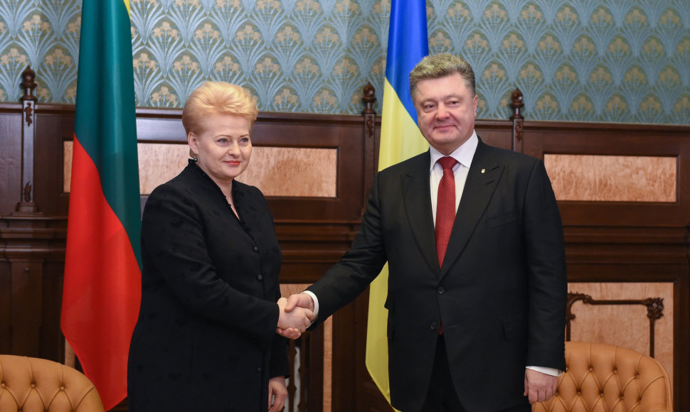 Dalia Grybauskaitė susitiko su Ukrainos prezidentu Petro Porošenka