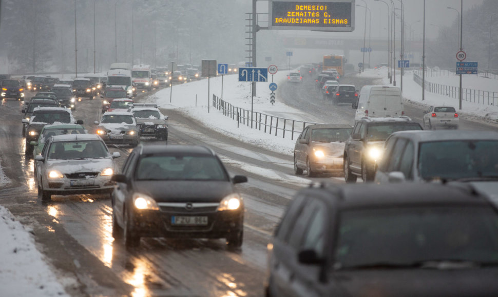 Sutrikęs eismas Ozo gatvėje Vilniuje