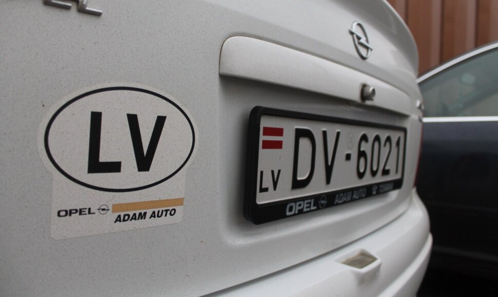 Automobiliai latvi&scaron;kais numeriais