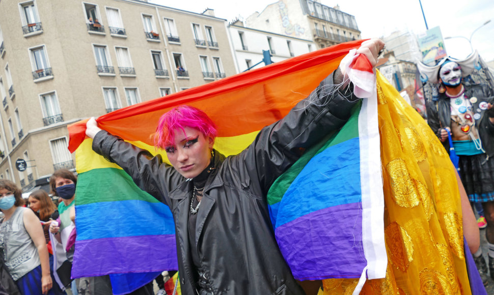 Prancūzijos gėjų teisių aktyvistai švenčia