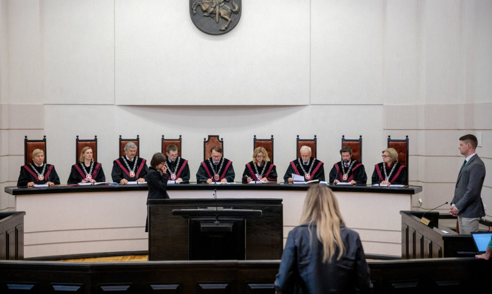 Konstitucinio teismo sprendimas dėl Seimo LRT tyrimo teisėtumo