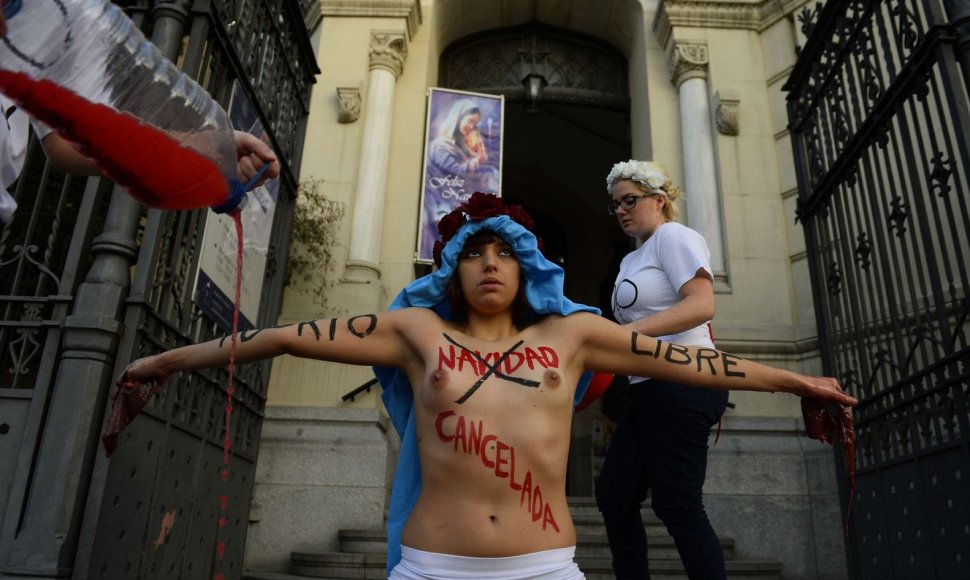 „Femen“ protestas Madride