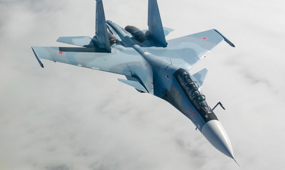 Rusijos naikintuvas Su-30