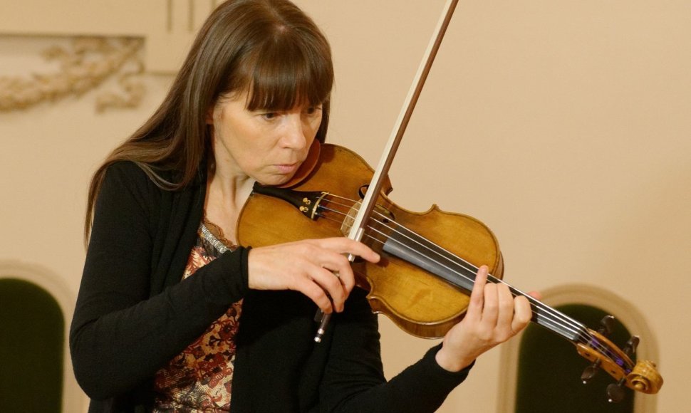 Pirmą kartą Lietuvoje pristatomas autentiškas V. A. Mozarto smuikas