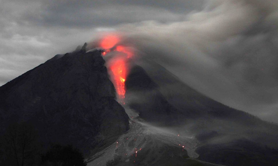 Sinabungo ugnikalnis