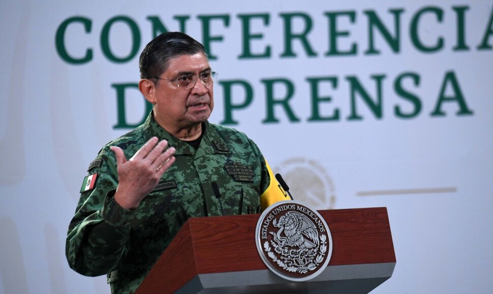 Luisas Cresencio Sandovalis