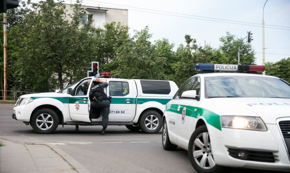 Gautas prane&scaron;imas apie Žemaitės gatvėje partrenktą žmogų