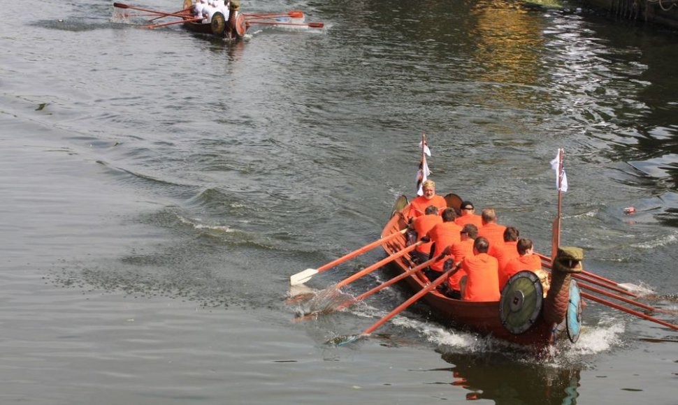 Varžybos Danės upėje