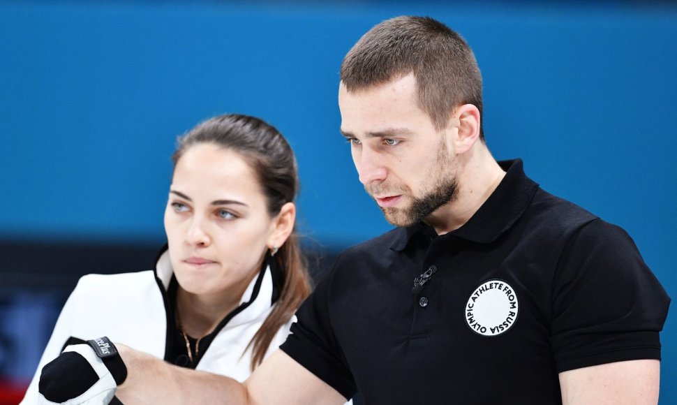 A.Krušelnickis įtariamas meldoniumo vartojimu ir gali netekti olimpinio bronzos medalio, kurį Pjongčange laimėjo su savo žmona A.Bryzgaloba kerlingo varžybose.