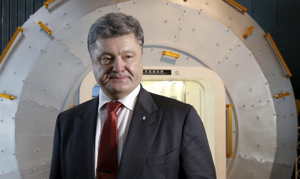 Ukrainos prezidentą Petro Porošenką turėjo nuvilti referendumo rezultatai.