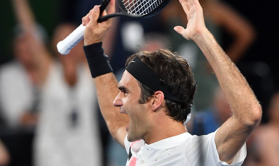 Neįtikėtinas: Rogeris Federeris 20-ą kartą tapo “Didžiojo kirčio” turnyro čempionu 