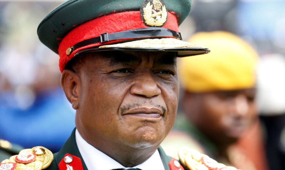 Emmersonas Mnangagwa prisaikdintas Zimbabvės prezidentu