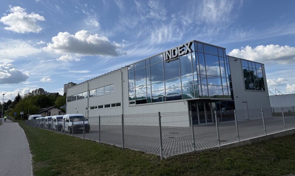 Kaune įsikūrusi bendrovė &bdquo;Index &ldquo; projektuoja, gamina ir diegia &scaron;aldymo sistemas įvairiose pramonės &scaron;akose veikiančioms įmonėms 