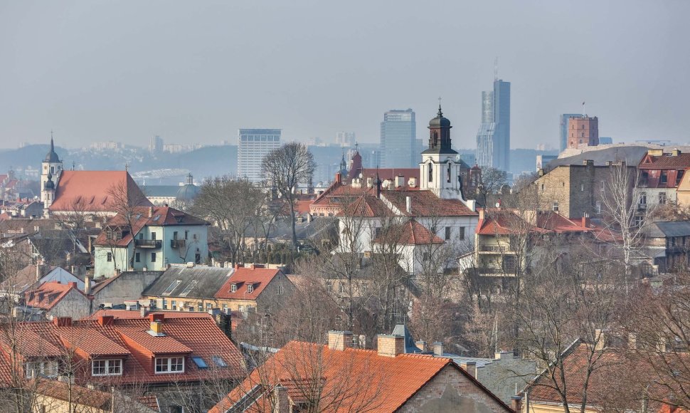 Pavasaris jau pradeda žadinti Vilnių