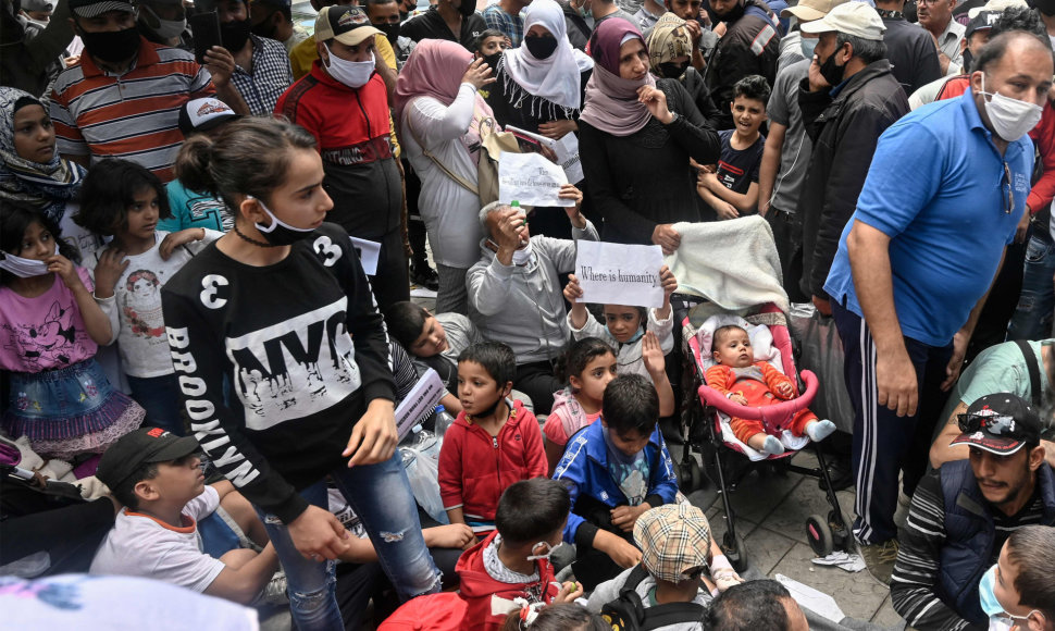 Pabėgėliai per protestą Graikijos sostinėje Atėnuose