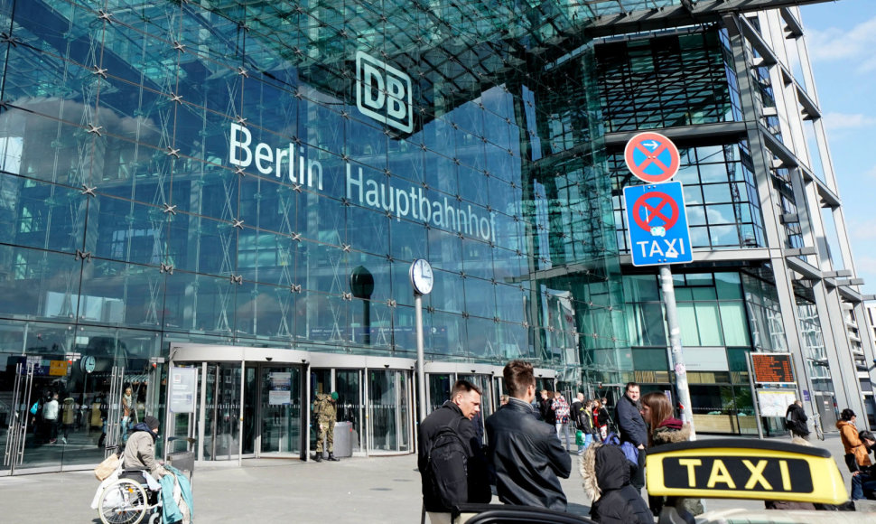 Berlyno traukinių stotyje rasta didžiulė bomba