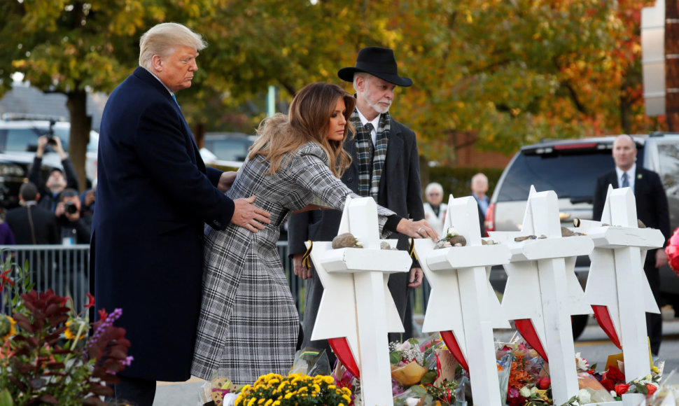 Donaldas Trumpas su žmona Melania Pitsberge