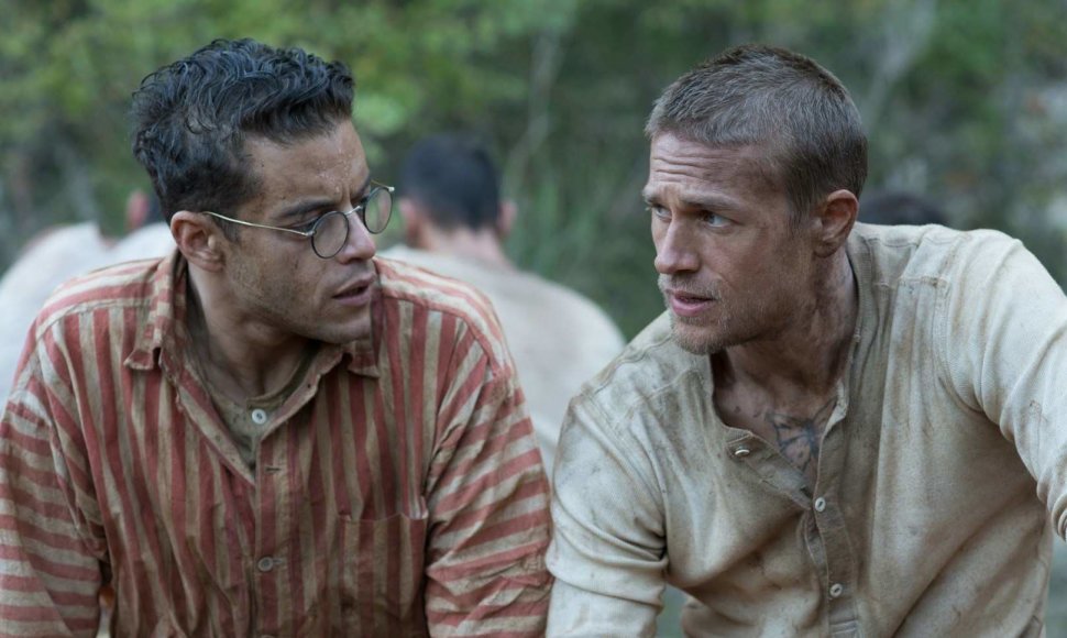 Rami Malekas ir Charlie Hunnamas filme „Drugelis“