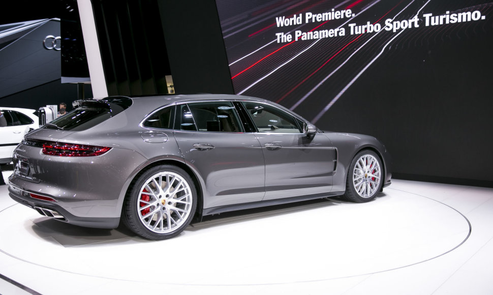 Ženevoje – naujojo „Porsche Panamera Sport Turismo“ premjera