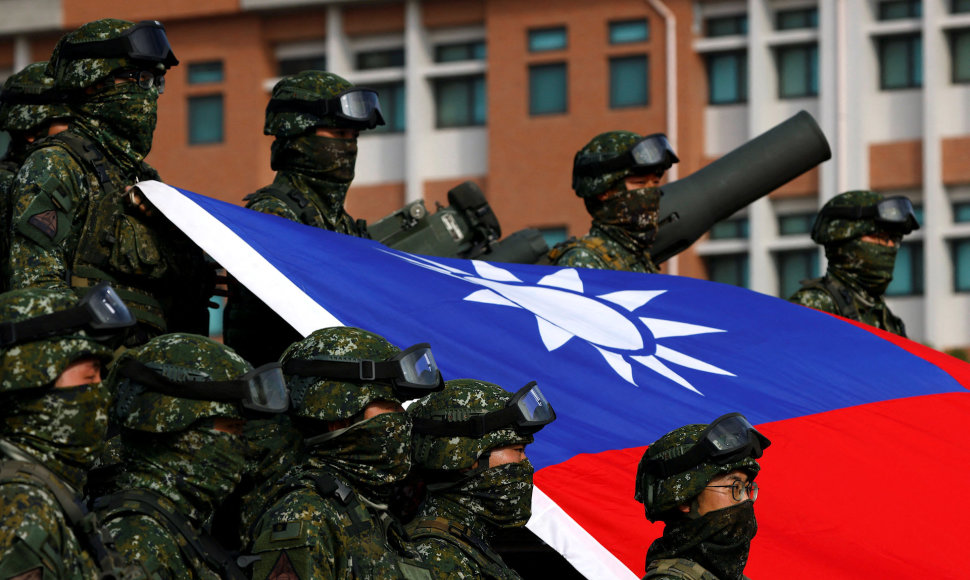 Taivano kariuomenė pratybų metu