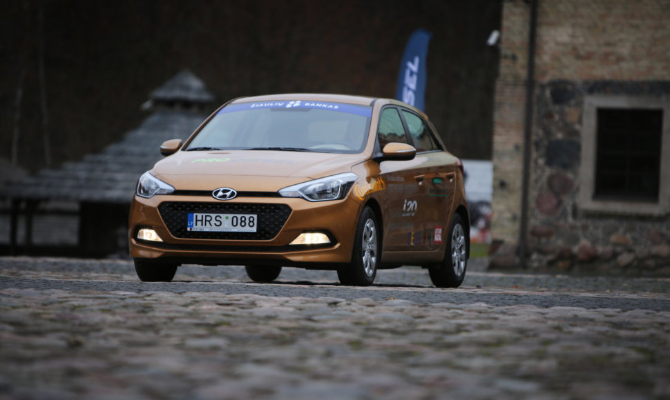 „Hyundai i20“