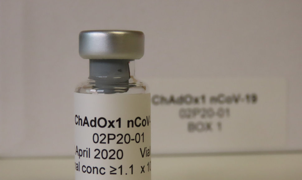 Oksforde bandoma vakcina nuo naujojo koronaviruso