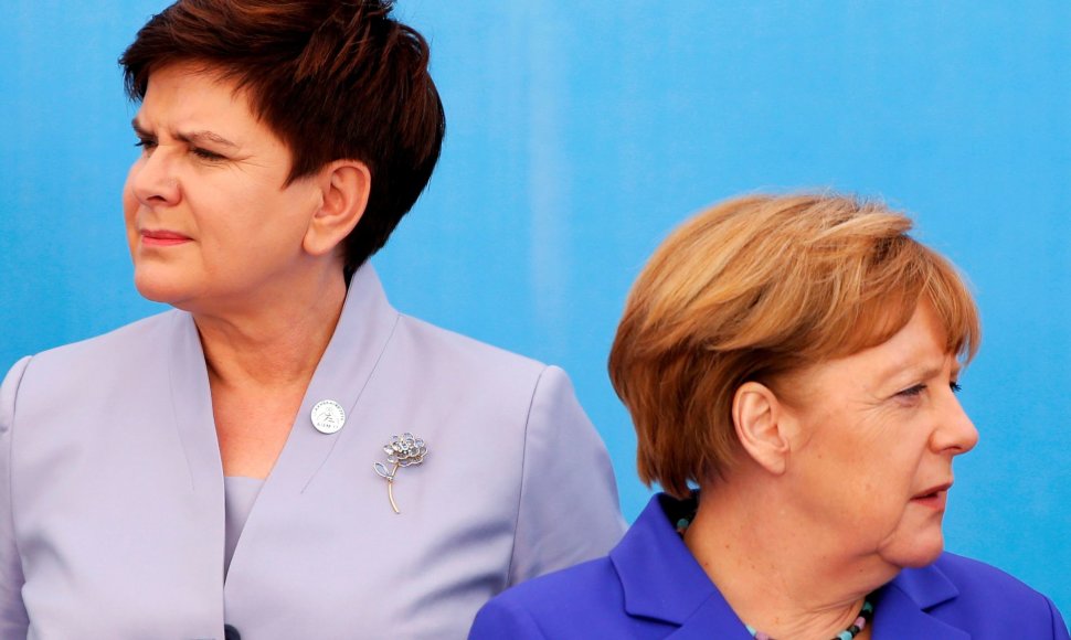 Beata Szydlo ir Angela Merkel
