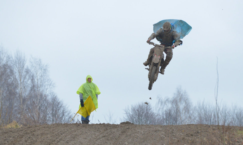 Kaune įvyko motokroso varžybos „Pauliaus Tendzegolskio taurė – 2015“