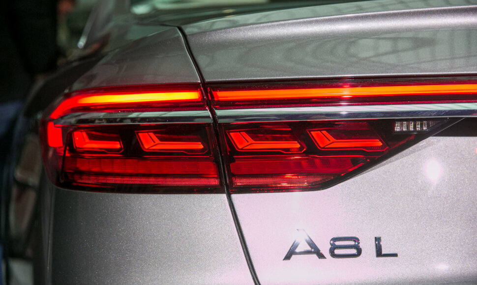 „Audi A8“ pristatymo akimirka