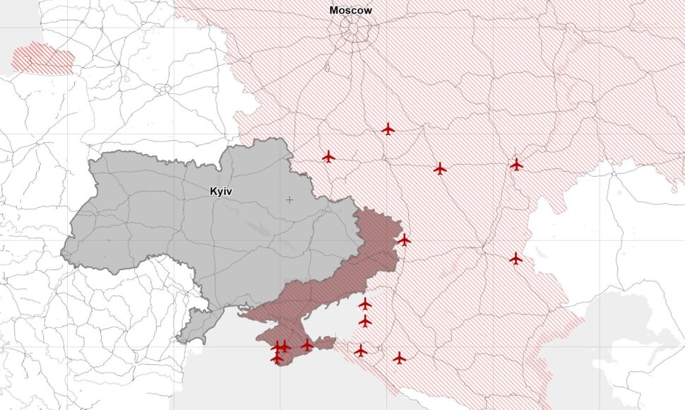 Rusija 14-oje karinių aerodromų pastatė arba tebestato lėktuvų slėptuves