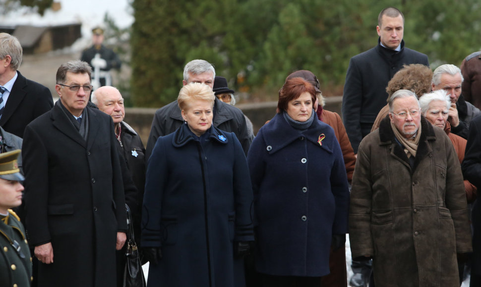 Iš kairės: Algirdas Butkevičius, Dalia Grybauskaitė, Loreta Graužinienė, Vytautas Landsbergis