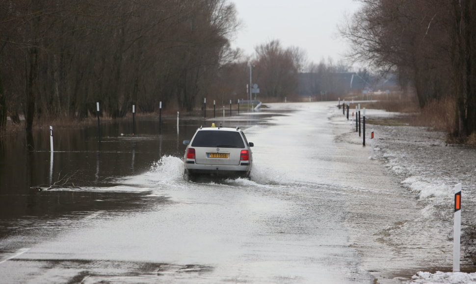Potvynis pamaryje 2015 m. sausio 15 d. 