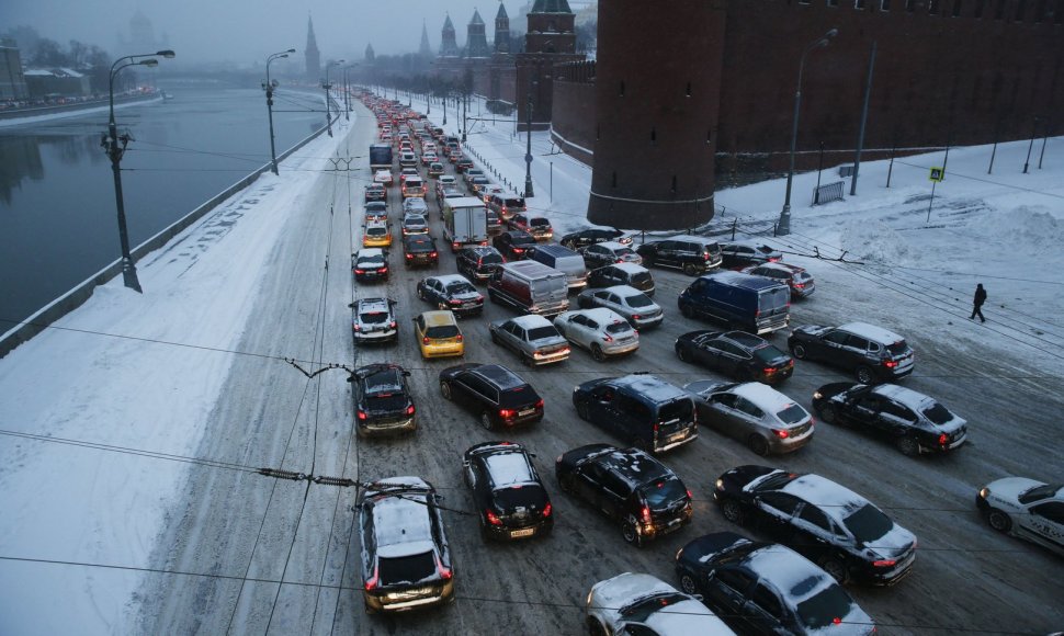 Maskvoje paralyžiuotas eismas.