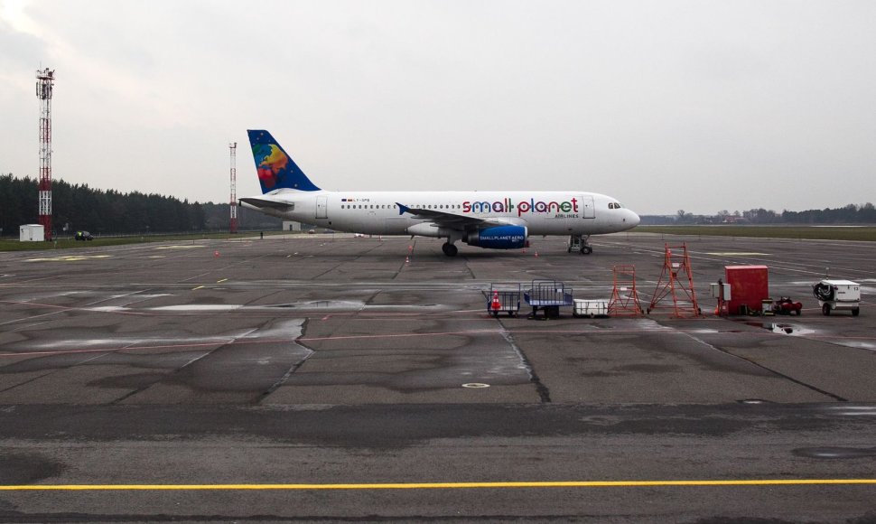 „Small Planet Airlines“ pristatymas
