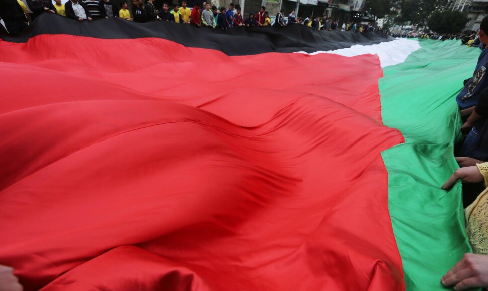 Didžiulė Palestinos vėliava