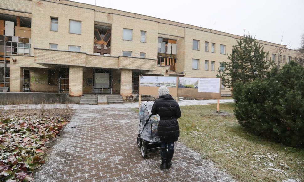Vilniaus Klinikų gatvėje prasidėjo Šv.Roko ligoninės rekonstrukcija