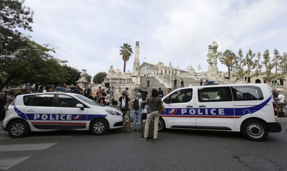 Teroro išpuolis prie Marselio traukinių stoties