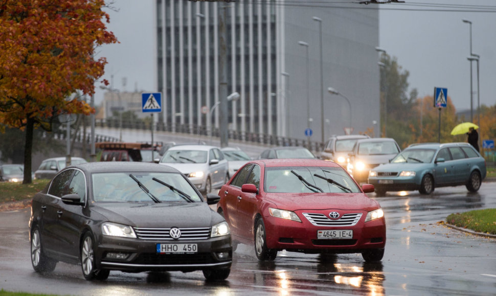 Automobilių spūstys Vilniaus gatvėse