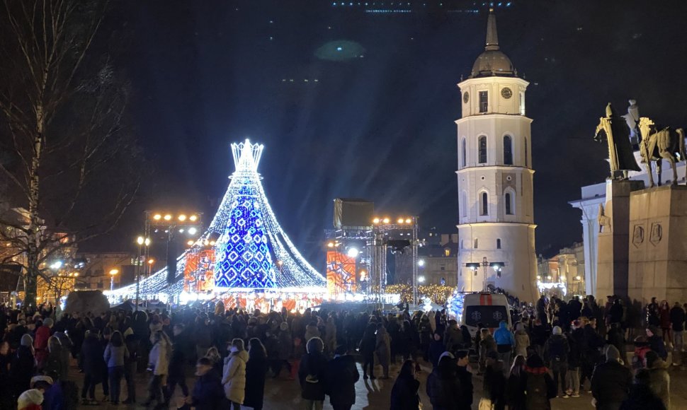 Vilniaus Kalėdų eglės įžiebimas Katedros aikštėje 