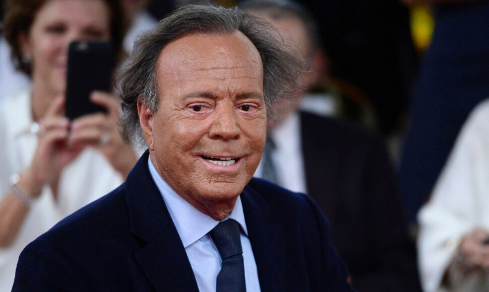 Julio Iglesias