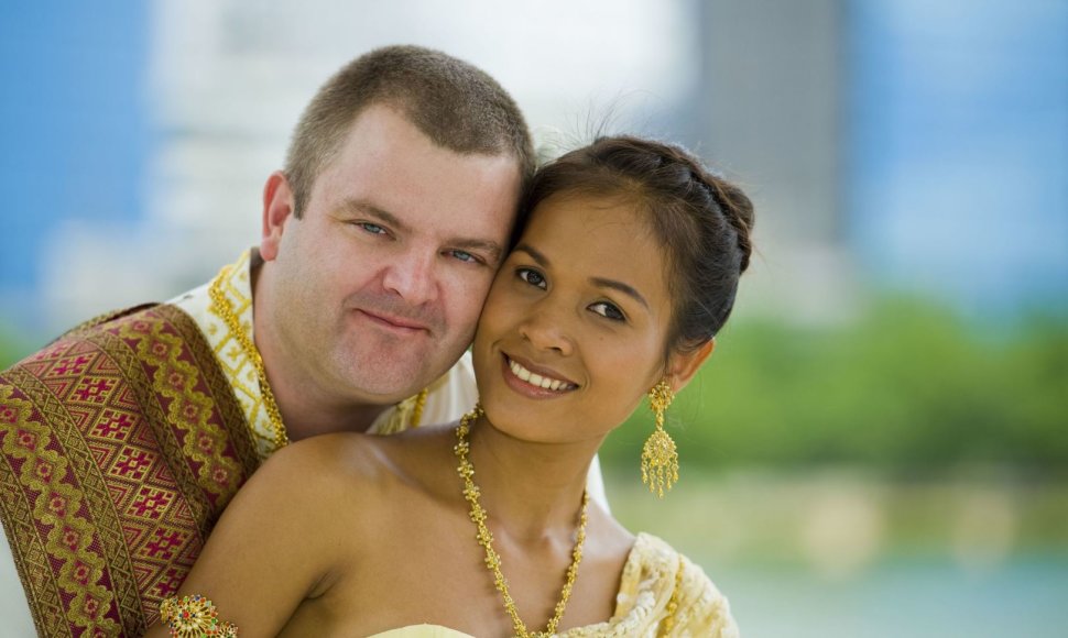 Užsienietis ir iš Tailando kilusi jo žmona – dažna pora Azijoje