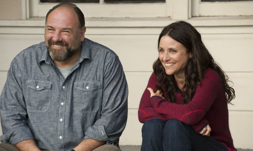 Jamesas Gandolfini ir Julia Louis-Dreyfus filme „Meilei nereikia žodžių“